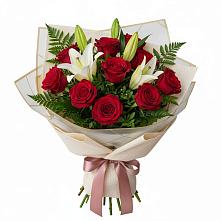 Букет цветов из:  Лилии и Розы в Прикумском