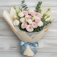 Букет цветов из:  Лизиантусы в Прикумском