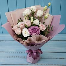 Букет цветов из:  Розы и Лизиантусы #REPLACE_PRED# Прикумском