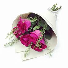 Букет цветов из:  Розы в Прикумском