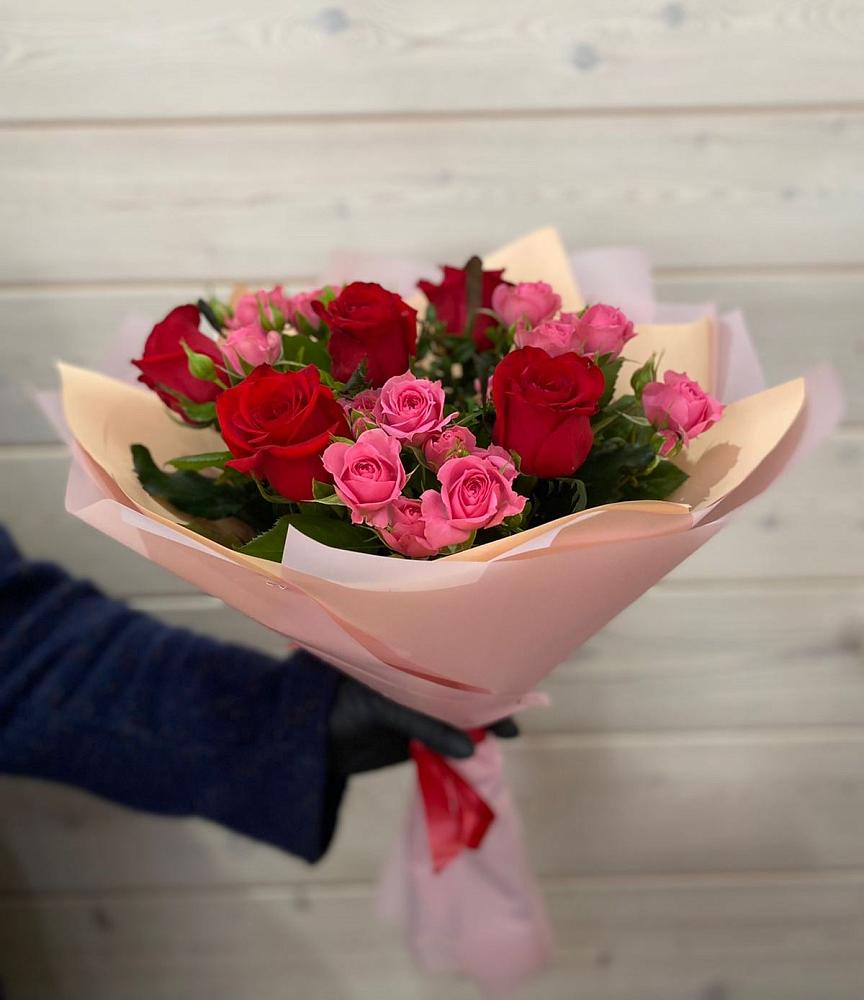 Букет цветов из: Розы в Прикумском